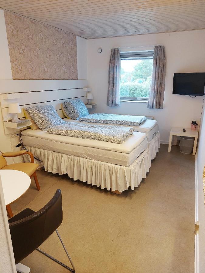 Hine Bakke Bed And Breakfast Rudkøbing エクステリア 写真
